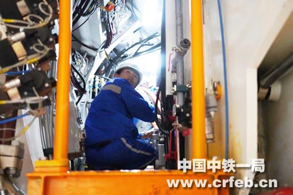 参赛中的李文磊