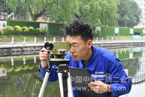 进行高程测量 进行高程测量