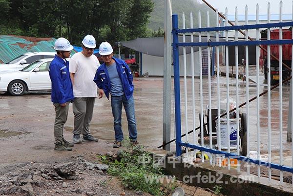 检查驻地排水设施 检查驻地排水设施