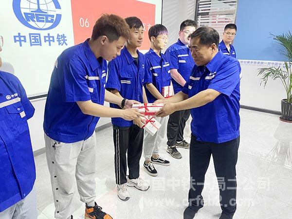 项目书记授书 项目书记授书