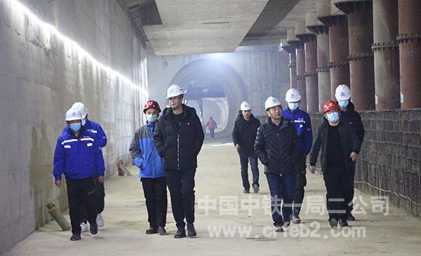 检查组检查施工现场 检查组检查施工现场