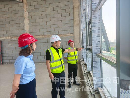 了解项目施工建设情况