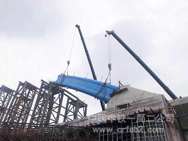 起吊拼装 起吊拼装