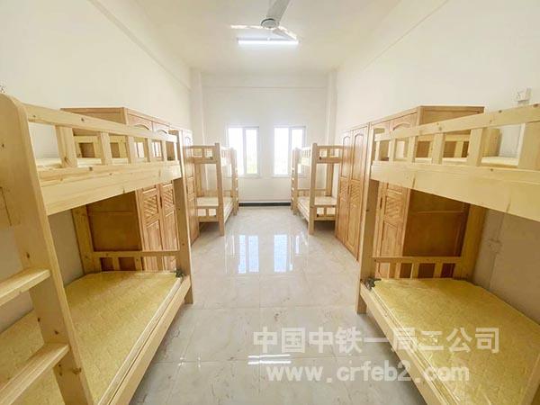 干净明亮的宿舍 干净明亮的宿舍