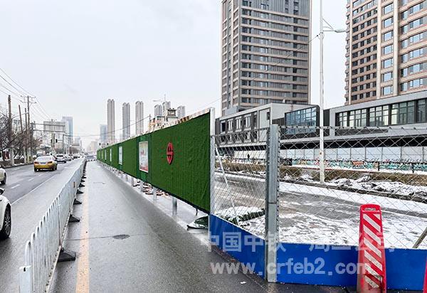 围挡施工顺利完成 围挡施工顺利完成