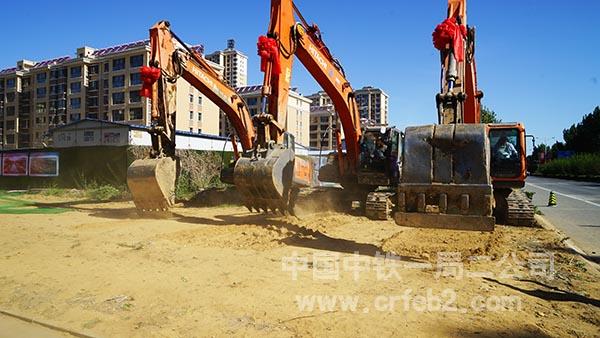 机械设备蓄势待发 机械设备蓄势待发