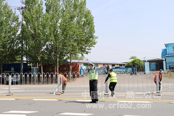 交警协助指挥 交警协助指挥