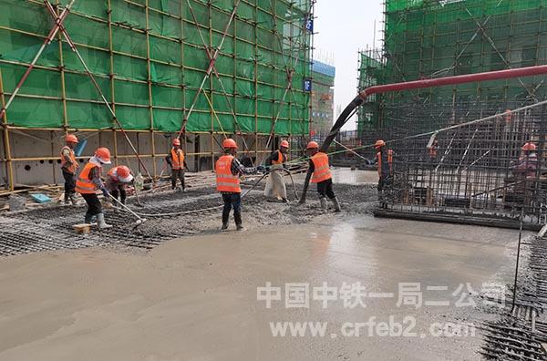 混凝土浇筑现场 混凝土浇筑现场