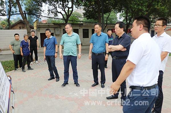 现场听取本次改造情况介绍 现场听取本次改造情况介绍