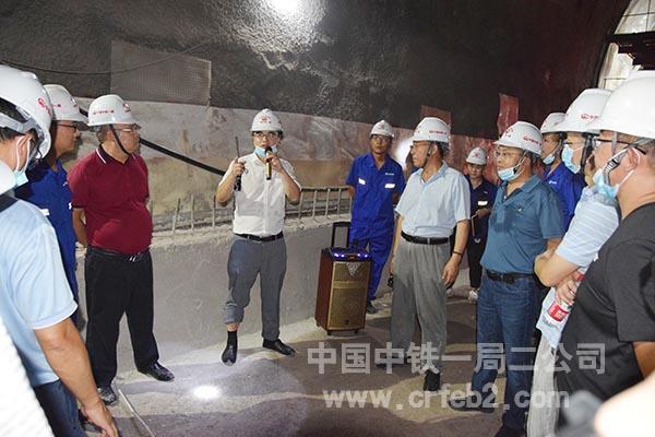 现场观摩 现场观摩