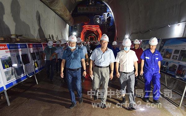 现场观摩2 现场观摩2