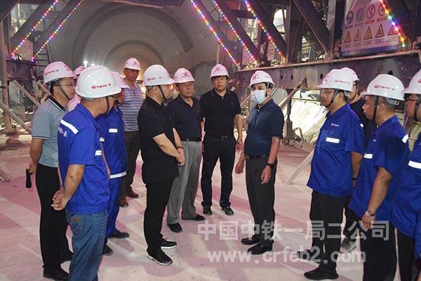 罗田郎现场提出要求 罗田郎现场提出要求