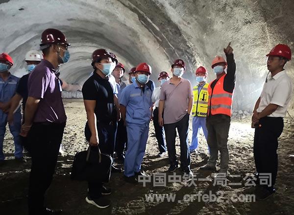 查看隧道施工情况 查看隧道施工情况