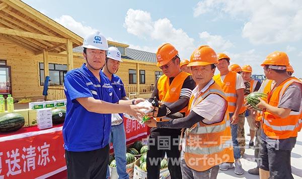 夏送清凉、送安全、送欢乐慰问活动 夏送清凉、送安全、送欢乐慰问活动