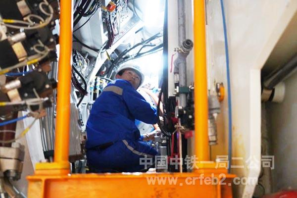 参赛中的李文磊