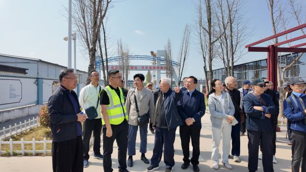 参观项目产业工人社区