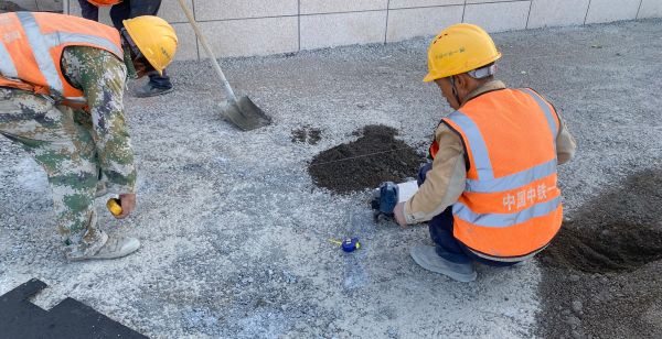室外贴砖 室外贴砖