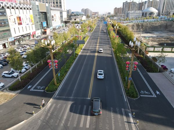 1-1-2、阿勒泰市南区人行道修复工程