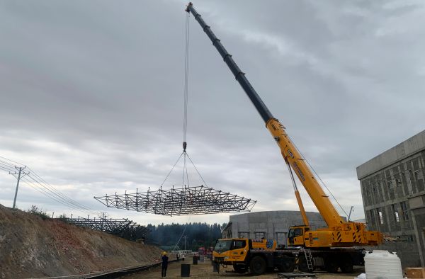 2、施工现场 2、施工现场