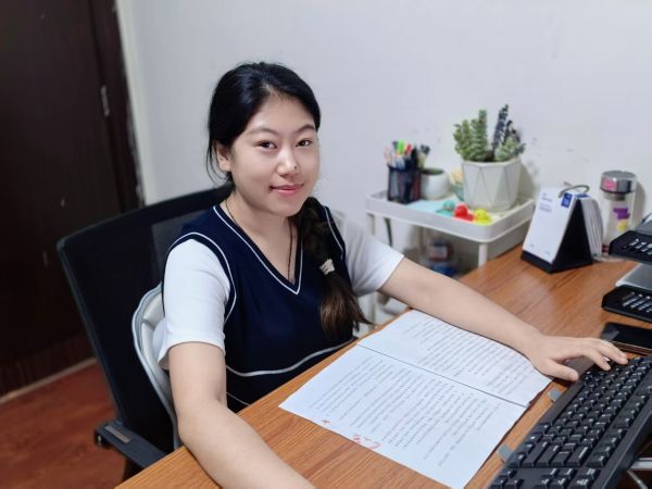 杨尖卓玛 杨尖卓玛