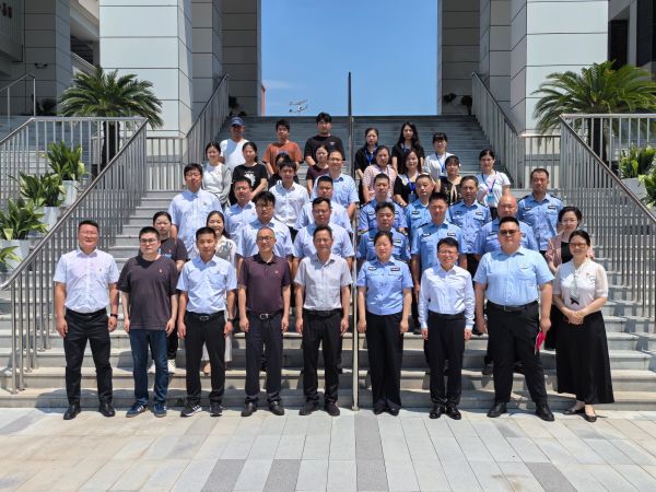 4.活动合影