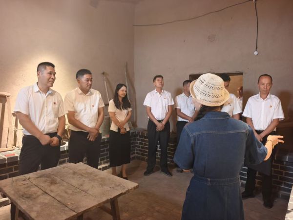 参观红色教育基地